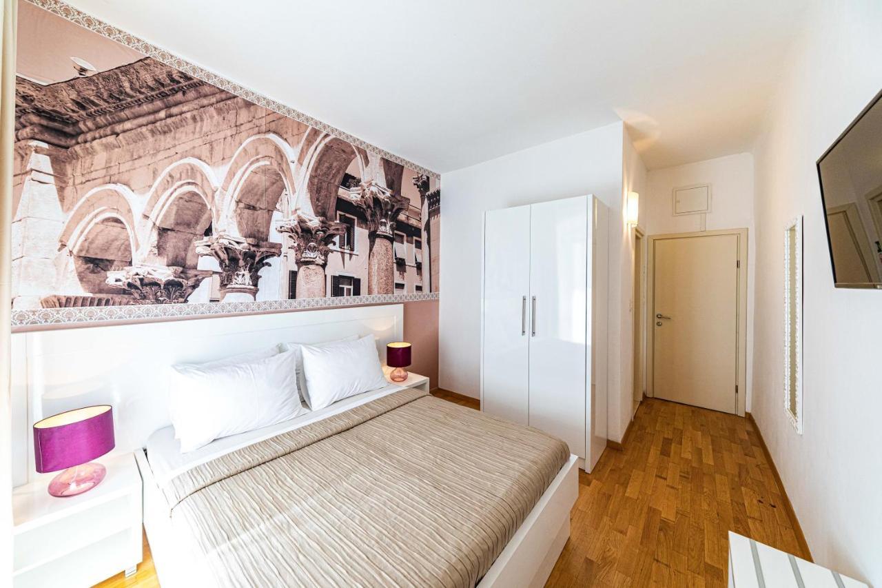 Riva City Rooms Split Bagian luar foto